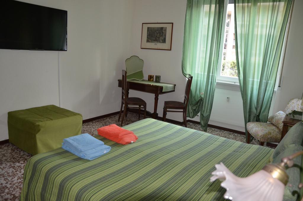 Green Quercia Apartment Como Kamer foto